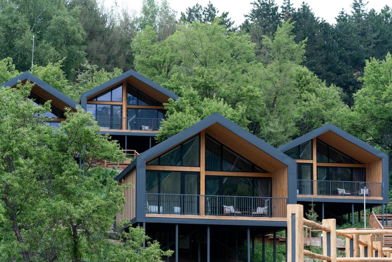 Qazaq Auyl Eco Hotel อัลมาตี ภายนอก รูปภาพ