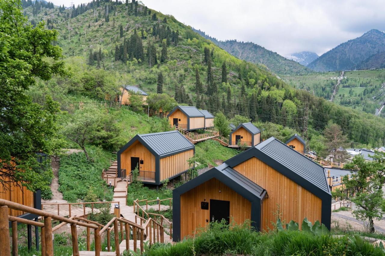 Qazaq Auyl Eco Hotel อัลมาตี ภายนอก รูปภาพ