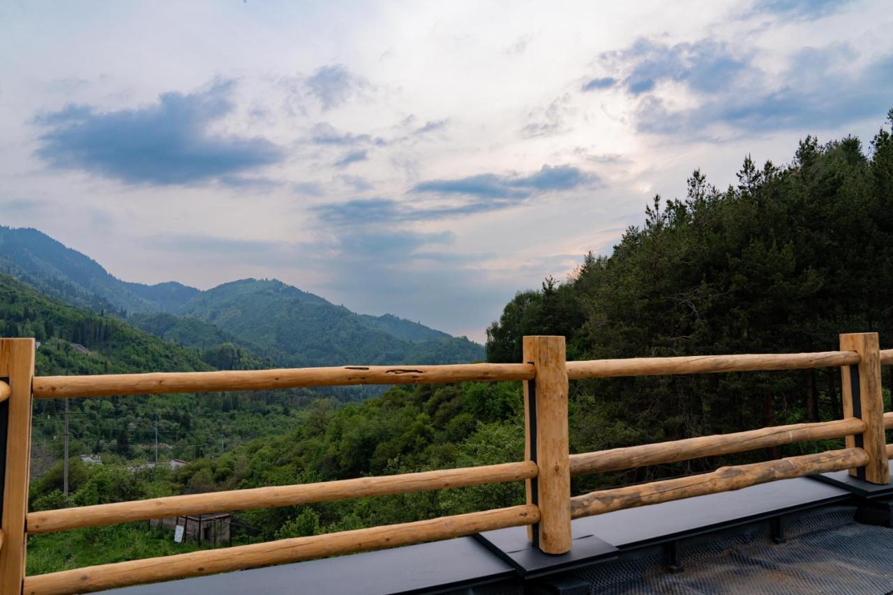 Qazaq Auyl Eco Hotel อัลมาตี ภายนอก รูปภาพ