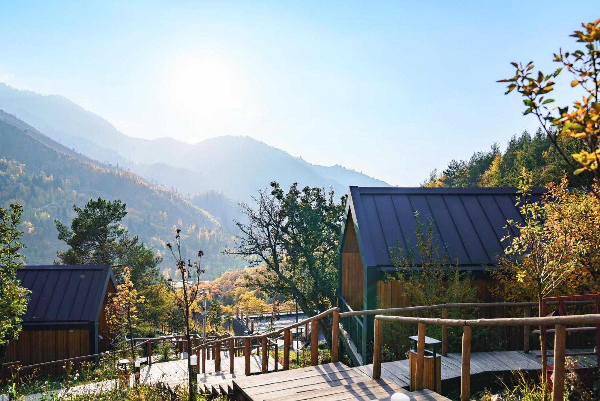 Qazaq Auyl Eco Hotel อัลมาตี ภายนอก รูปภาพ