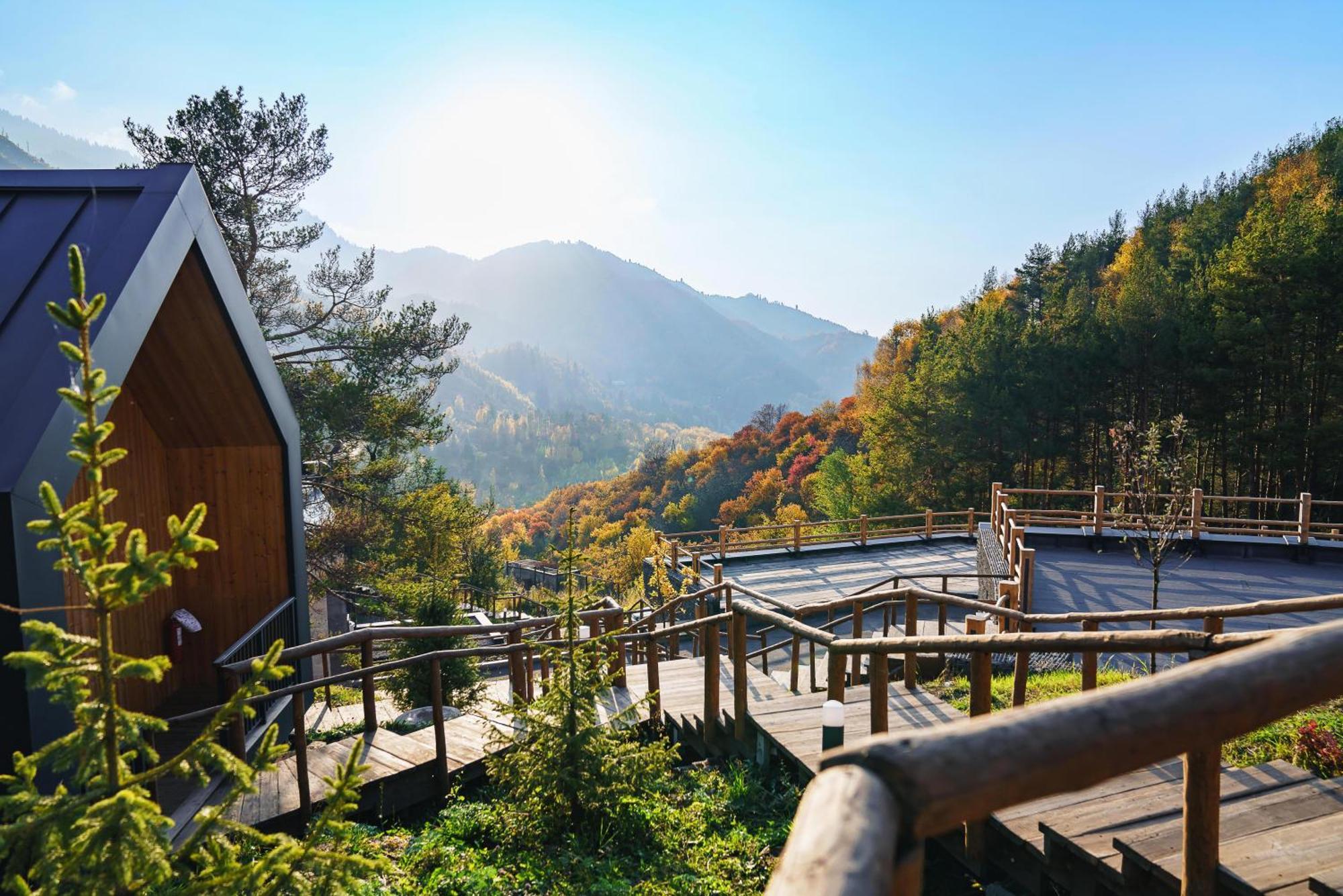 Qazaq Auyl Eco Hotel อัลมาตี ภายนอก รูปภาพ